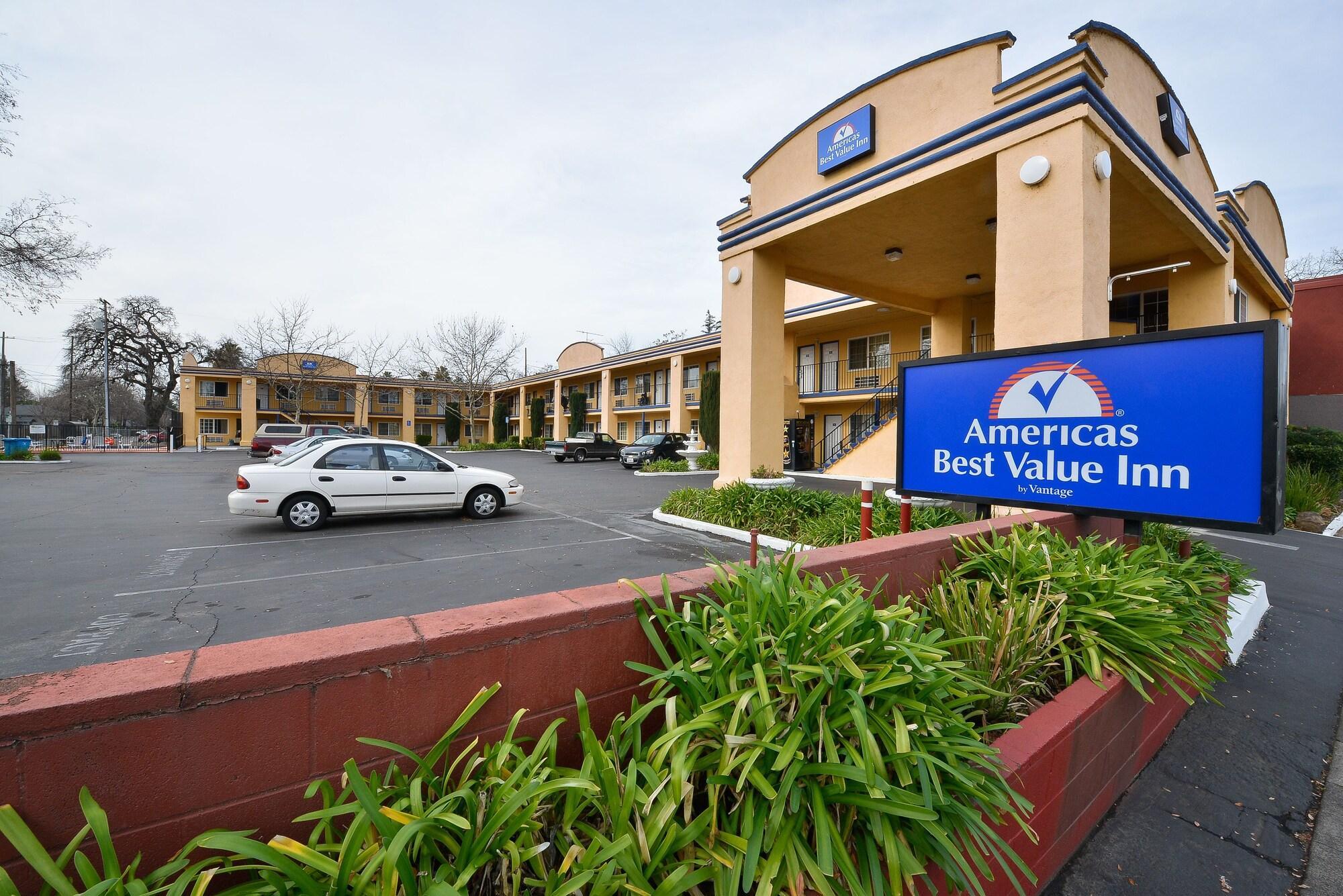 Americas Best Value Inn - Chico Zewnętrze zdjęcie