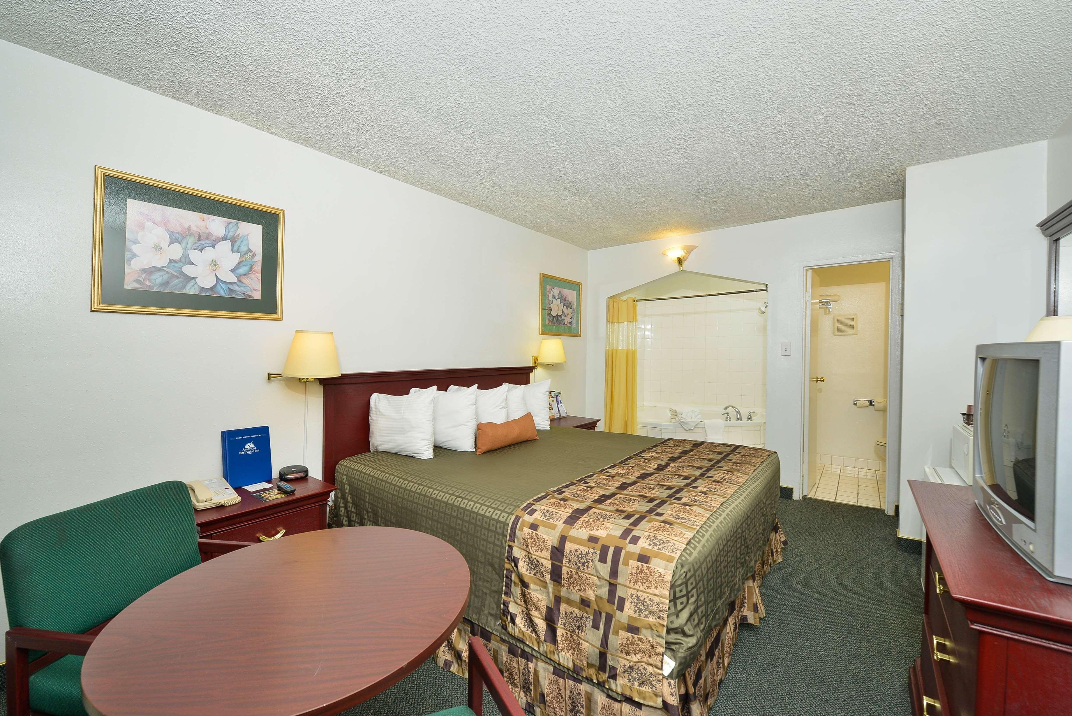 Americas Best Value Inn - Chico Zewnętrze zdjęcie
