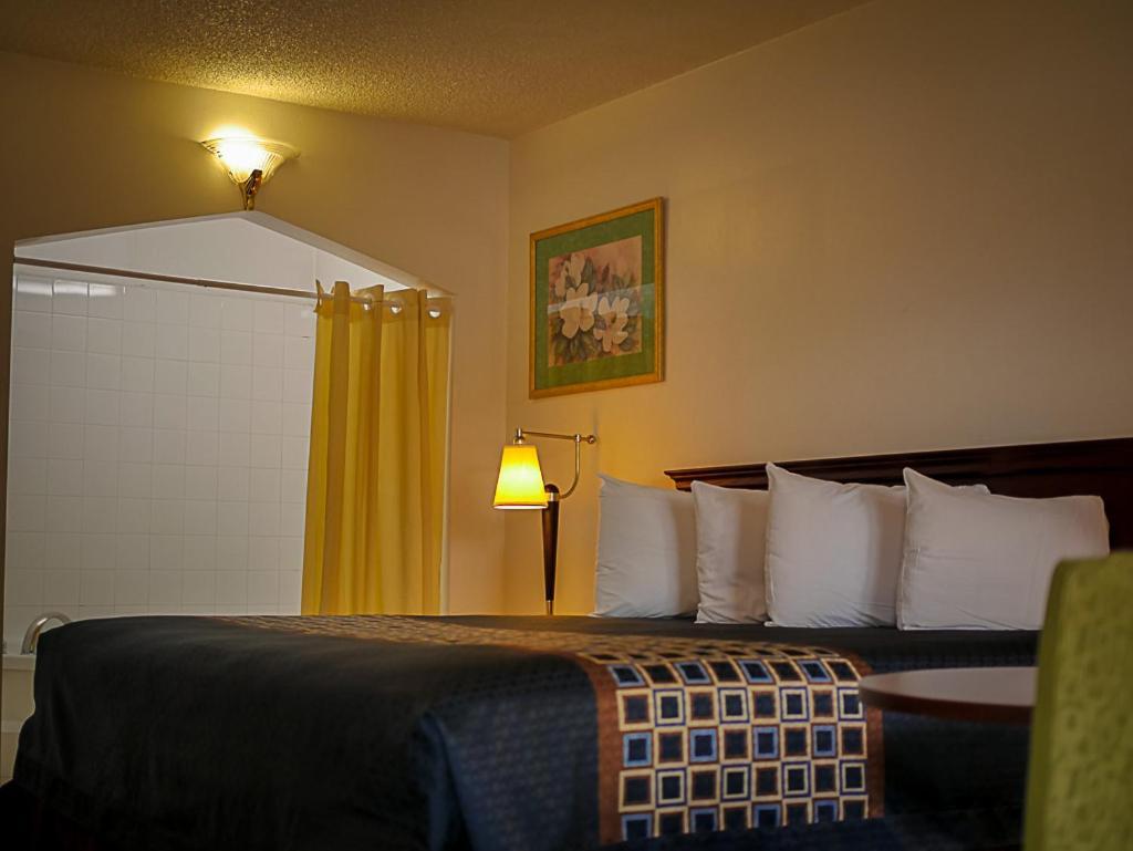 Americas Best Value Inn - Chico Zewnętrze zdjęcie